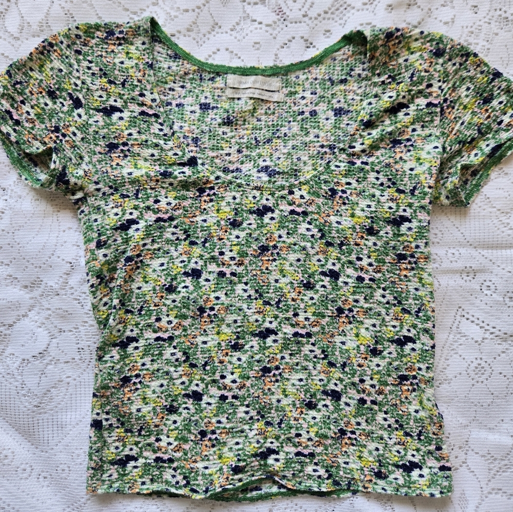 UO floral crop top | size s